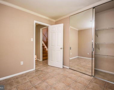 5918 Edson Lane - Photo Thumbnail 32