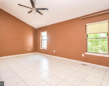 5918 Edson Lane - Photo Thumbnail 15