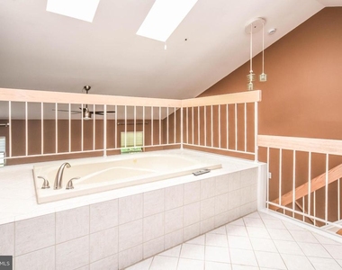 5918 Edson Lane - Photo Thumbnail 27