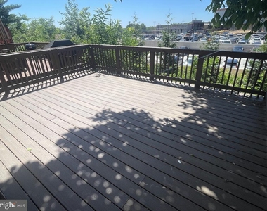 5918 Edson Lane - Photo Thumbnail 40