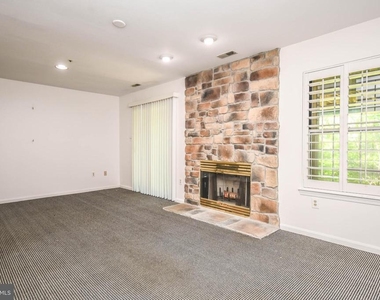 5918 Edson Lane - Photo Thumbnail 43