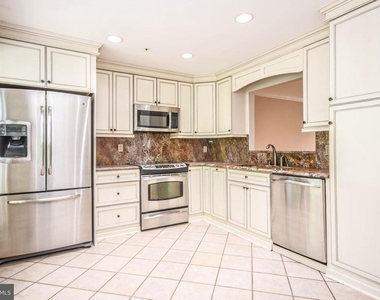 5918 Edson Lane - Photo Thumbnail 8