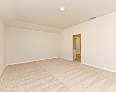 2632 Indian Clover Trl - Photo Thumbnail 9