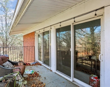 921 Prospect Street - Photo Thumbnail 14