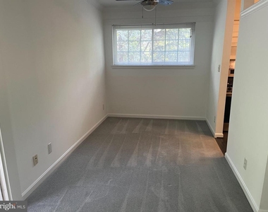 921 Prospect Street - Photo Thumbnail 17
