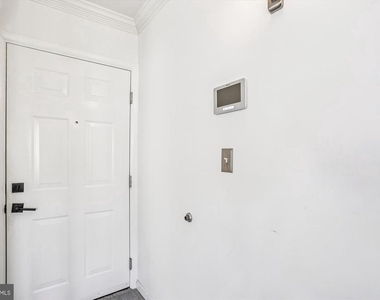 921 Prospect Street - Photo Thumbnail 2