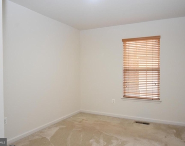 8324 Stickley Court - Photo Thumbnail 15