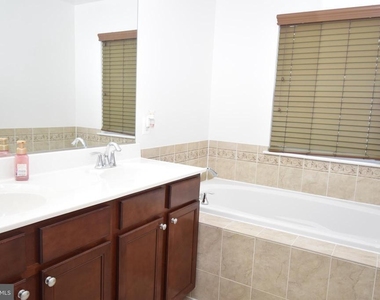 8324 Stickley Court - Photo Thumbnail 12