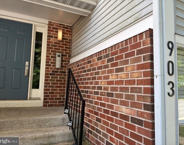 903 Woodbridge Court - Photo Thumbnail 44