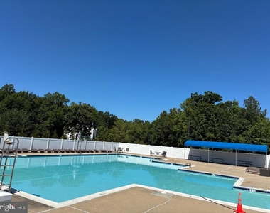 903 Woodbridge Court - Photo Thumbnail 35