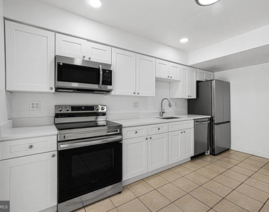 1134 Providence Court - Photo Thumbnail 8