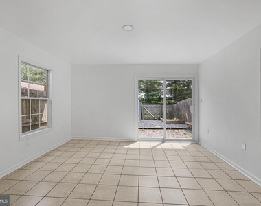 1134 Providence Court - Photo Thumbnail 11
