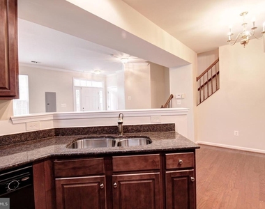 111 Twin Eagle Court - Photo Thumbnail 2