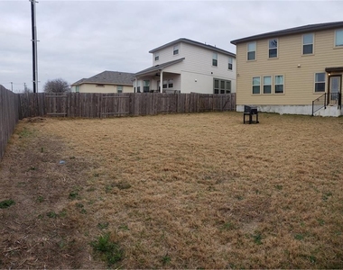 19312 Elk Horn Dr - Photo Thumbnail 18