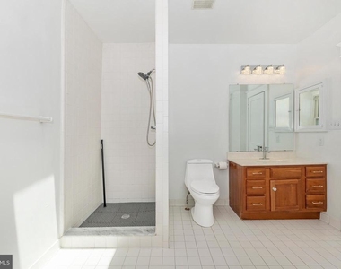 231 Market Street N - Photo Thumbnail 33