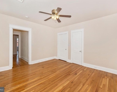 231 Market Street N - Photo Thumbnail 38