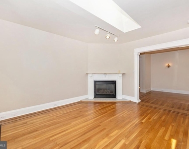 231 Market Street N - Photo Thumbnail 15
