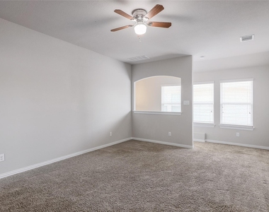 205 Penna Ln - Photo Thumbnail 21