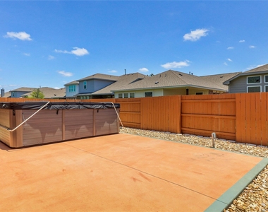 205 Penna Ln - Photo Thumbnail 28