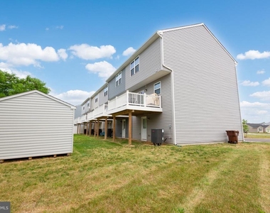 311 Yellow Bill Ln - Photo Thumbnail 31