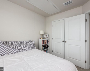 311 Yellow Bill Ln - Photo Thumbnail 23