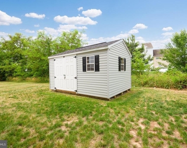 311 Yellow Bill Ln - Photo Thumbnail 30