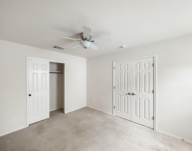 7810 Squirrel Hollow Dr - Photo Thumbnail 26