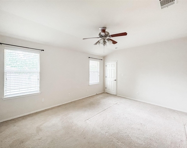 7810 Squirrel Hollow Dr - Photo Thumbnail 28