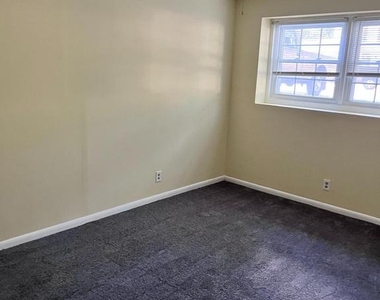 10959 Beechwood Court - Photo Thumbnail 1