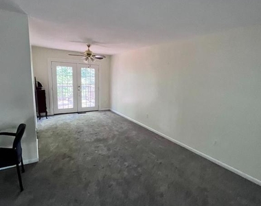 10959 Beechwood Court - Photo Thumbnail 3