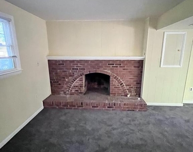 10959 Beechwood Court - Photo Thumbnail 6