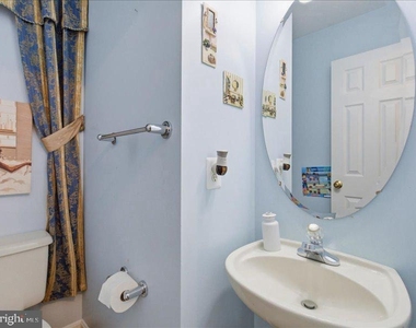 2861 Portobello Court - Photo Thumbnail 2