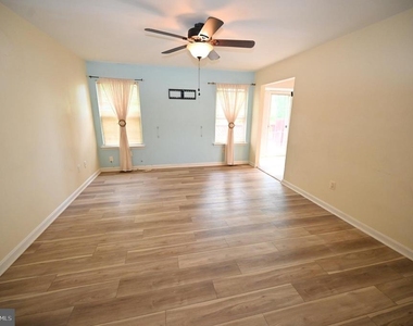 9172 Granite Court - Photo Thumbnail 15
