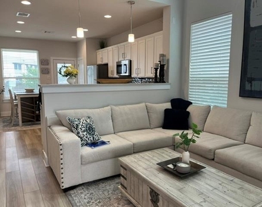 529 Peace Dr - Photo Thumbnail 20