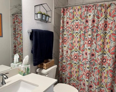 529 Peace Dr - Photo Thumbnail 12