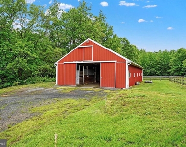 535 Nottingham Road - Photo Thumbnail 16