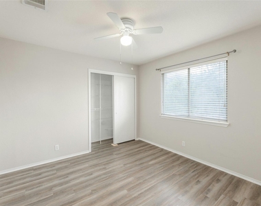 113 Matthew Dr - Photo Thumbnail 25