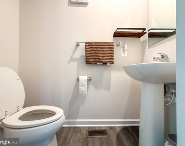 91 Goldspire Drive - Photo Thumbnail 4