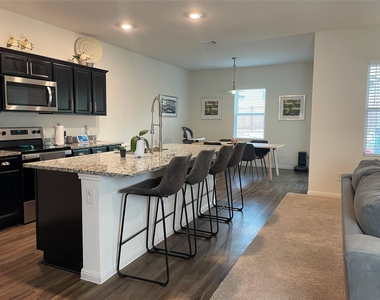 19405 Berringer Dr - Photo Thumbnail 6