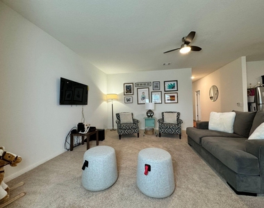 19405 Berringer Dr - Photo Thumbnail 4