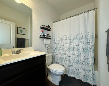 19405 Berringer Dr - Photo Thumbnail 18