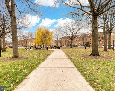 2816 Elliott Street - Photo Thumbnail 28