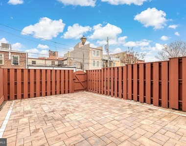 2816 Elliott Street - Photo Thumbnail 26