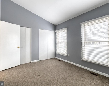 2816 Elliott Street - Photo Thumbnail 21