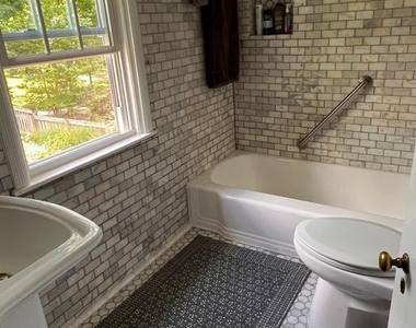 4027 Deepwood Road - Photo Thumbnail 14
