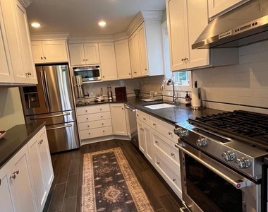 4027 Deepwood Road - Photo Thumbnail 9