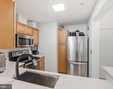 23 Pierside Drive - Photo Thumbnail 13