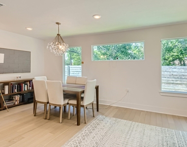 6215 Club Terrace - Photo Thumbnail 10