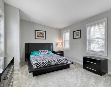 106 S Castle Street - Photo Thumbnail 21