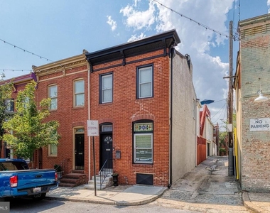 106 S Castle Street - Photo Thumbnail 38